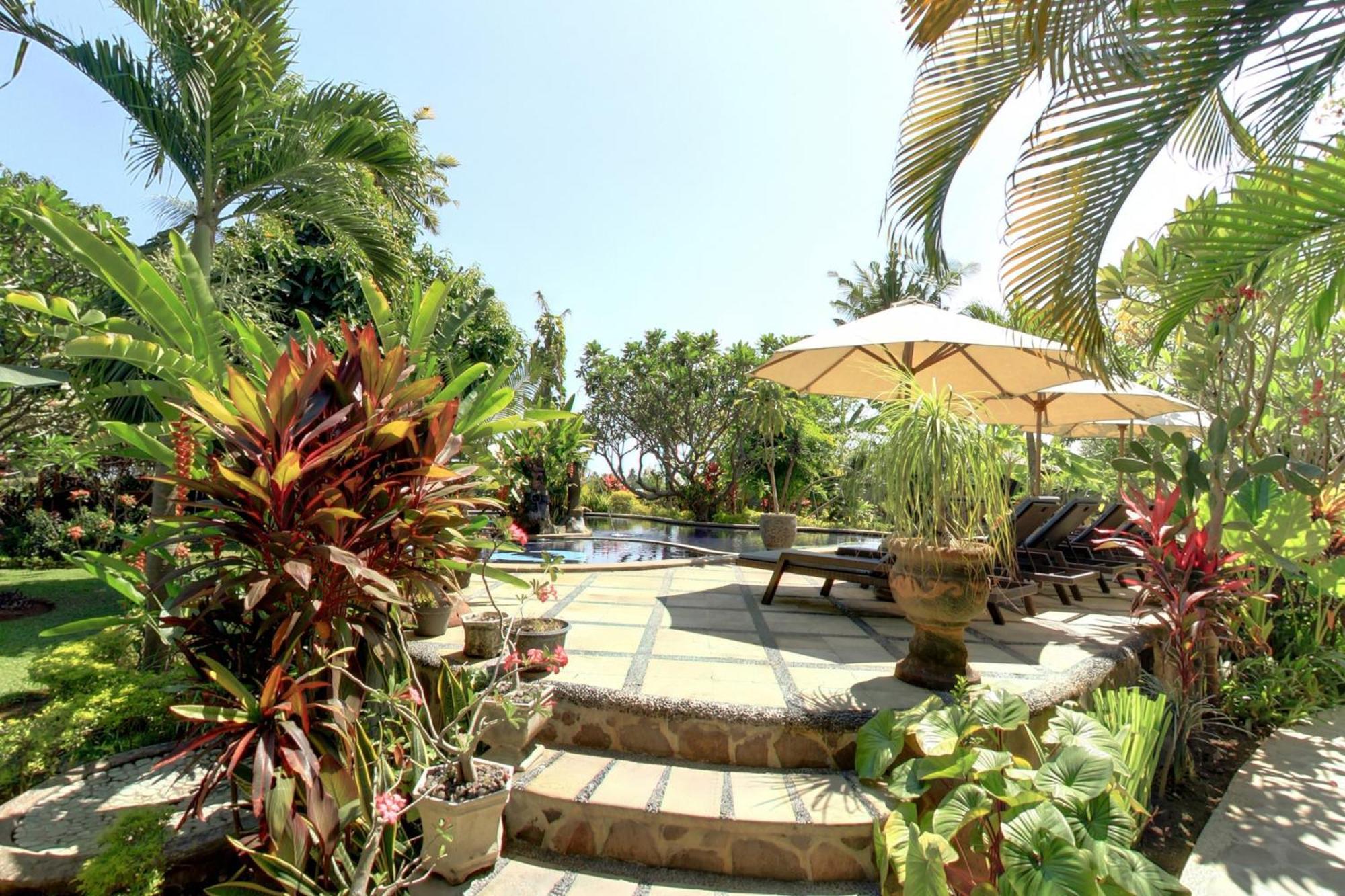 Sawah Lovina Hotel Ngoại thất bức ảnh